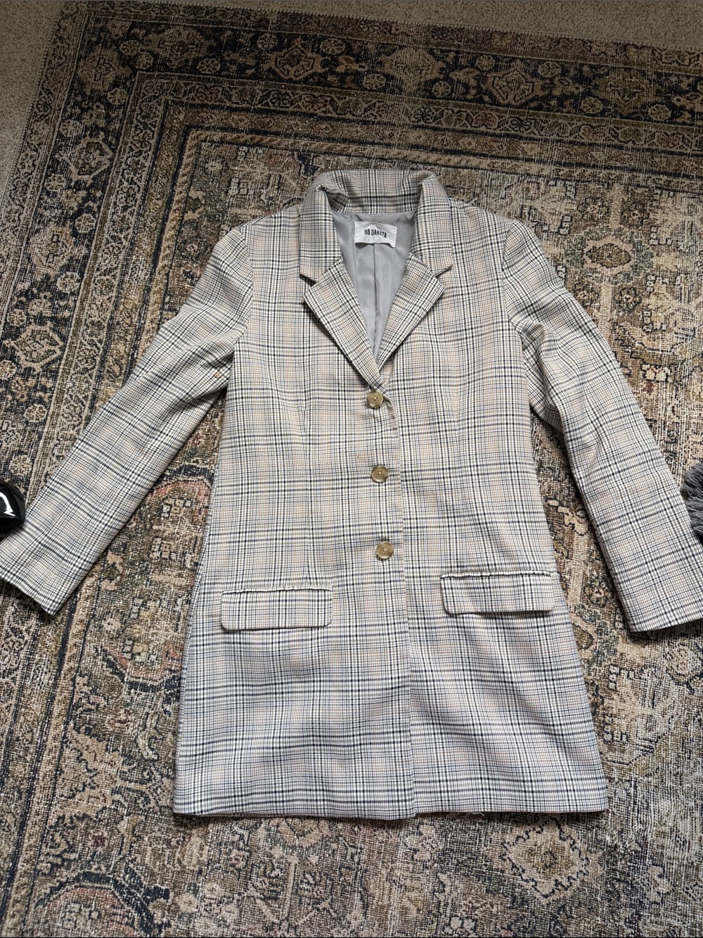 BB Dakota Beige Plaid Single-Breasted Blazer